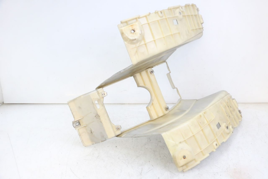 photo de STOPIEŃ PODNÓŻEK PIAGGIO SUPER LX 125 (2000 - 2003) - Szczegół części