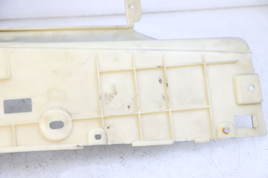 photo de STOPIEŃ PODNÓŻEK PIAGGIO SUPER LX 125 (2000 - 2003) - Zoom stanu zużycia