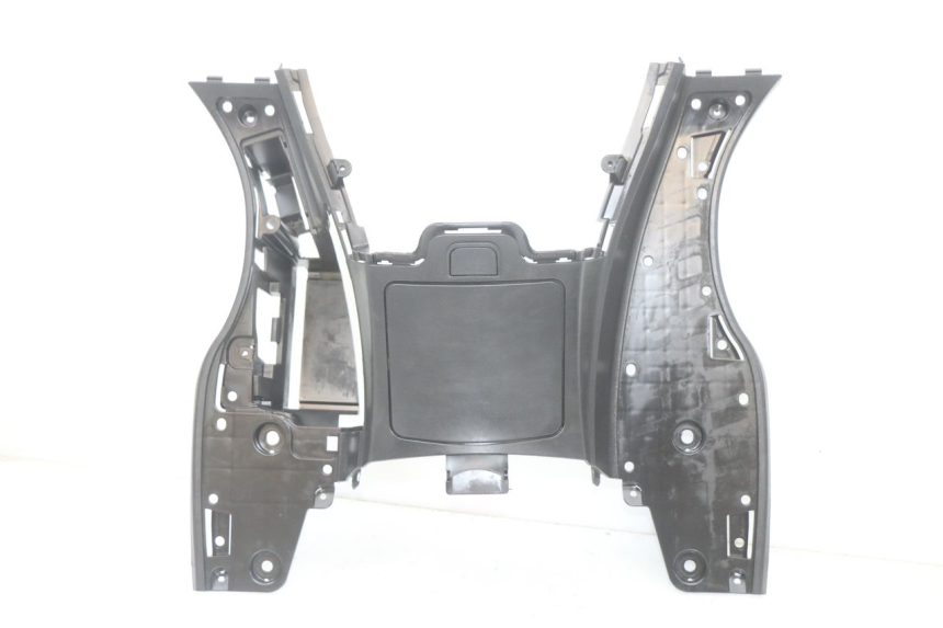 photo de STOPIEŃ PODNÓŻEK SUZUKI BURGMAN 125 (2018 - 2021) - Widok główny