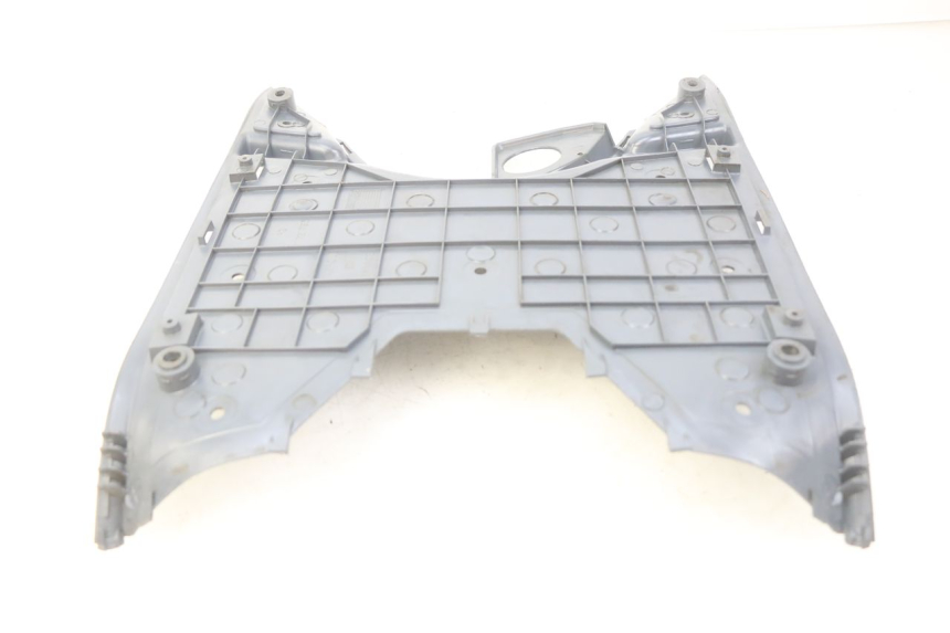 photo de STOPIEŃ PODNÓŻEK PEUGEOT SV 125 (1991 - 1994) - Stan powierzchni