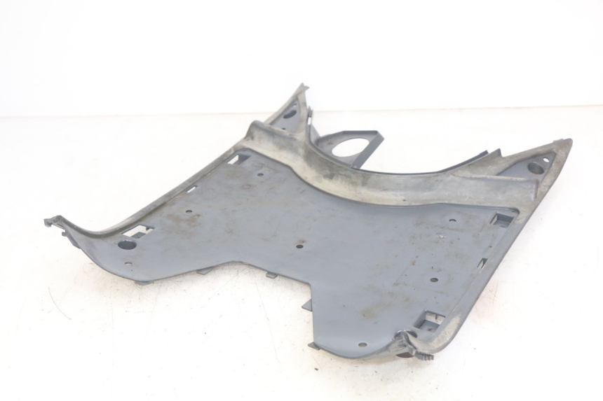 photo de STOPIEŃ PODNÓŻEK PEUGEOT SV 125 (1991 - 1994) - Zbliżenie techniczne