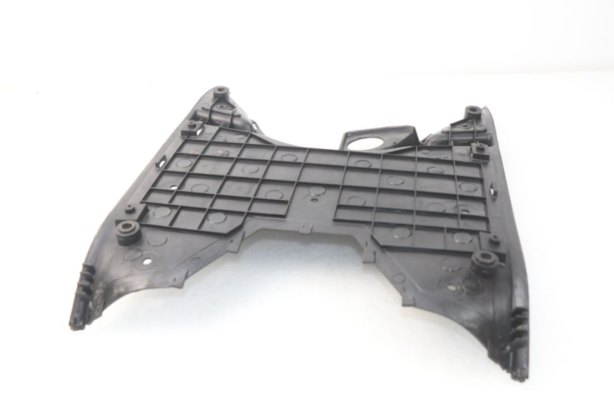 photo de STOPIEŃ PODNÓŻEK PEUGEOT SV 50 (1992 - 2004) - Zbliżenie techniczne