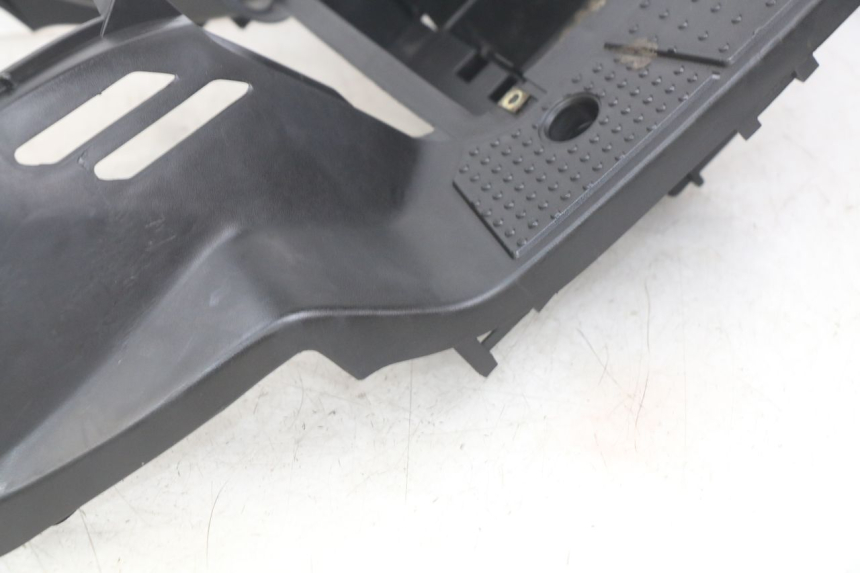 photo de STOPIEŃ PODNÓŻEK SYM SYMPHONY 125 (2009 - 2015) - Stan powierzchni