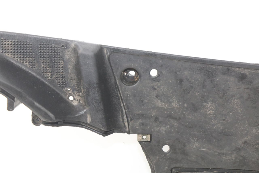 photo de STOPIEŃ PODNÓŻEK BAOTIAN TRAVEL SPIRIT 50 (2010 - 2012) - Zbliżenie komponentów