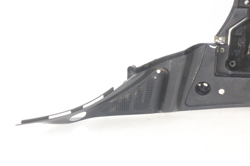 photo de STOPIEŃ PODNÓŻEK BAOTIAN TRAVEL SPIRIT 50 (2010 - 2012) - Oznaczenia i referencje