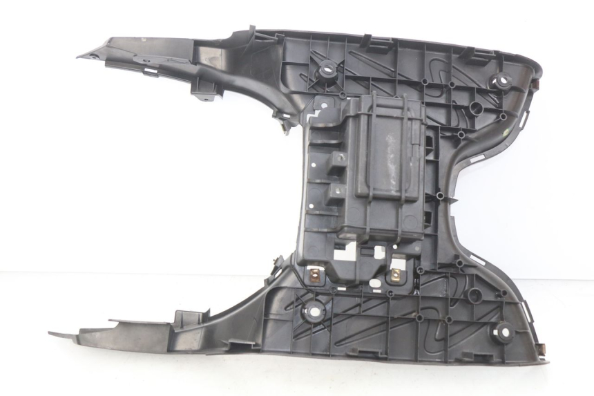 photo de STOPIEŃ PODNÓŻEK PEUGEOT TWEET 4T 50 (2018 - 2022) - Zbliżenie techniczne