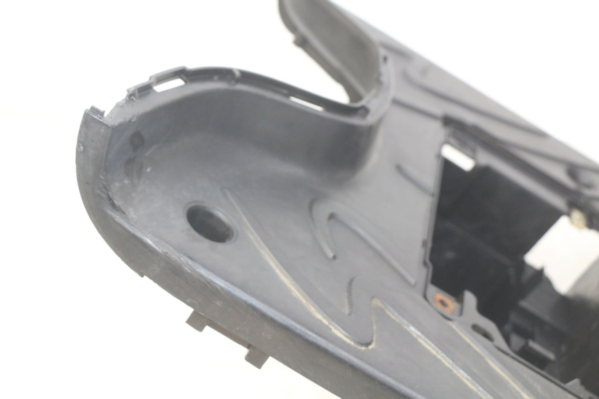 photo de STOPIEŃ PODNÓŻEK PEUGEOT TWEET 4T 50 (2010 - 2014) - Szczegół części