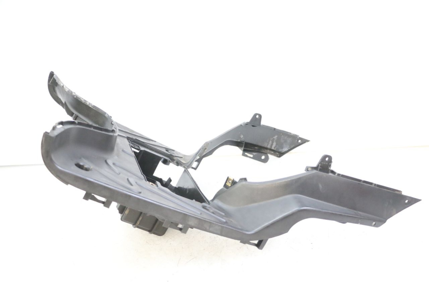 photo de STOPIEŃ PODNÓŻEK PEUGEOT TWEET 4T 50 (2018 - 2022) - Stan powierzchni