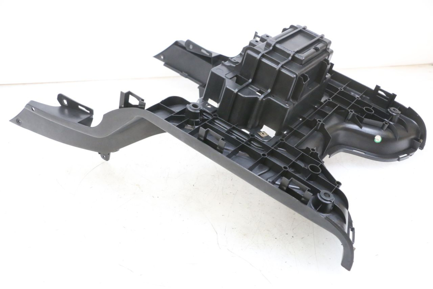 photo de STOPIEŃ PODNÓŻEK PEUGEOT TWEET PRO EFI 4T 50 (2021 - 2022) - Zoom stanu zużycia