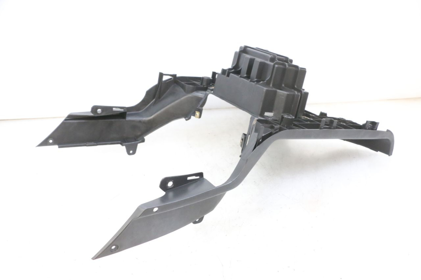 photo de STOPIEŃ PODNÓŻEK PEUGEOT TWEET PRO EFI 4T 50 (2021 - 2022) - Inny kąt widzenia