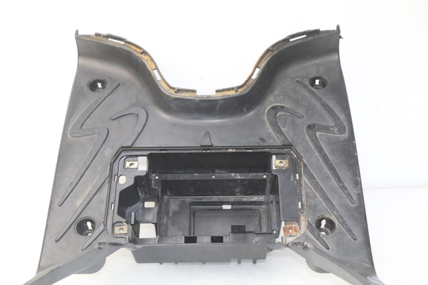 photo de STOPIEŃ PEUGEOT TWEET 125 (2010 - 2017) - Stan powierzchni