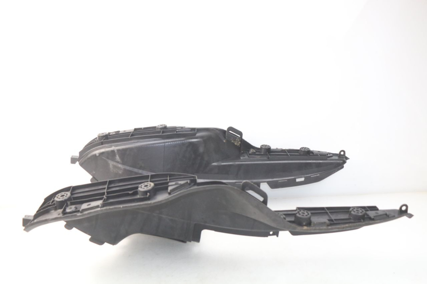 photo de STOPIEŃ PODNÓŻEK SUZUKI UC EPICURO 125 (1999 - 2003) - Zoom stanu zużycia