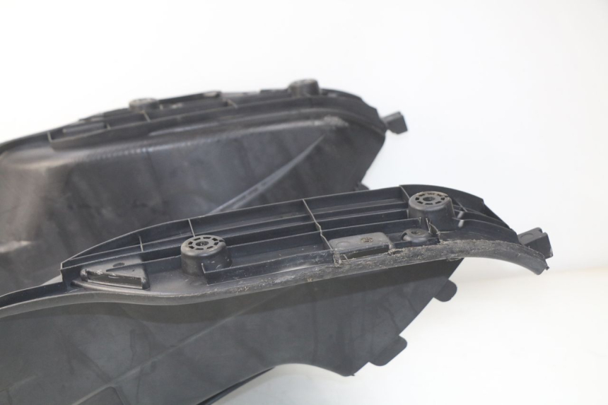 photo de STOPIEŃ PODNÓŻEK SUZUKI UC EPICURO 125 (1999 - 2003) - Widok ogólny