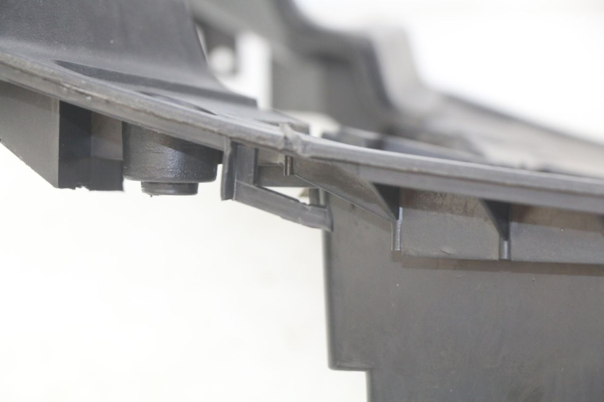 photo de STOPIEŃ PODNÓŻEK PEUGEOT V-CLIC VCLIC 50 (2007 - 2013) - Część sprawdzona