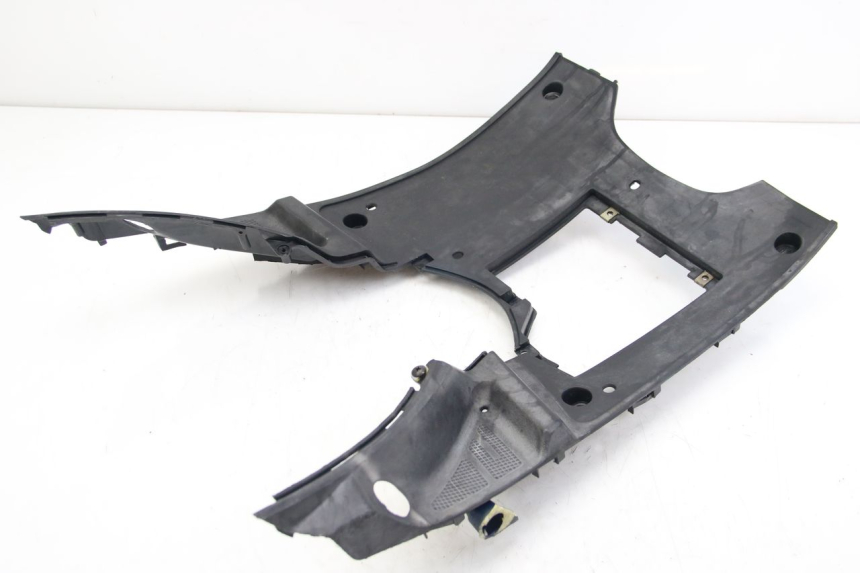 photo de STOPIEŃ PODNÓŻEK PEUGEOT V-CLIC VCLIC 50 (2007 - 2013) - Punkty mocowania