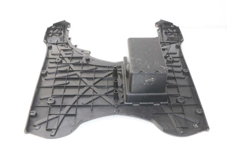 photo de STOPIEŃ PODNÓŻEK EUROCKA VIRTUALITY GT 4T 50 (2011 - 2017) - Zbliżenie techniczne