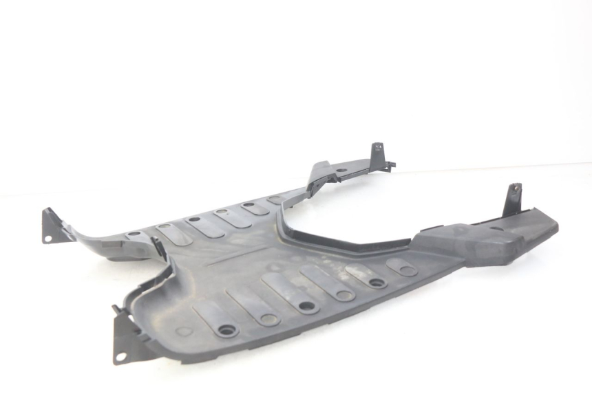 photo de STOPIEŃ PODNÓŻEK PEUGEOT VIVACITY NEW 4T 50 (2008 - 2017) - Punkty mocowania