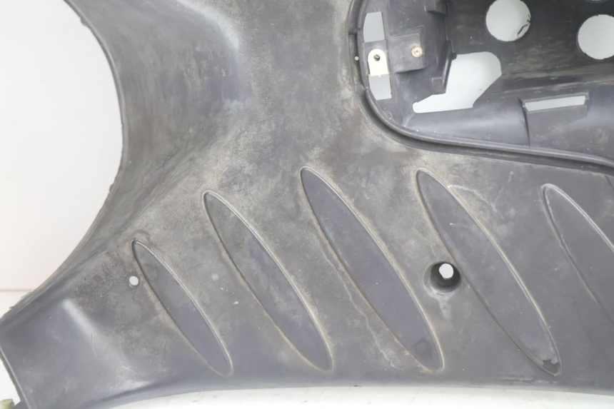 photo de STOPIEŃ PODNÓŻEK PEUGEOT VIVACITY 100 (1999 - 2008) - Zoom stanu zużycia