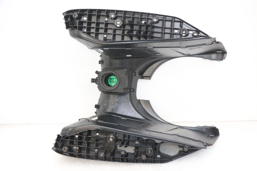 photo de STOPIEŃ PODNÓŻEK YAMAHA X-MAX XMAX 250 (2006 - 2009) - Zbliżenie techniczne