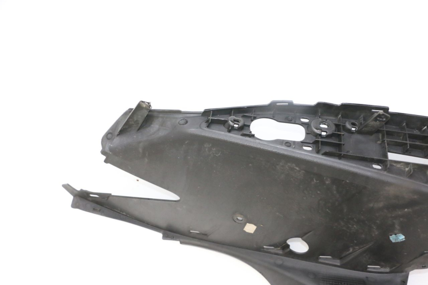 photo de STOPIEŃ PODNÓŻEK YAMAHA X-MAX XMAX 125 (2010 - 2013) - Punkty mocowania