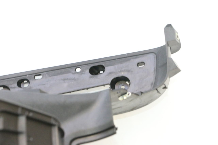 photo de STOPIEŃ PODNÓŻEK YAMAHA X-MAX XMAX 125 (2010 - 2013) - Szczegół części