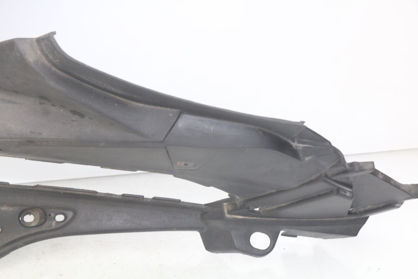 photo de STOPIEŃ PODNÓŻEK TGB X-MOTION XMOTION 125 (2008 - 2014) - Widok z bliska