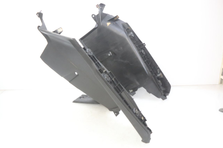 photo de STOPIEŃ PODNÓŻEK YAMASAKI YM T 125 (2015 - 2020) - Szczegół części