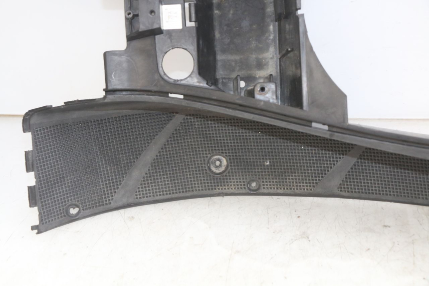 photo de STOPIEŃ PODNÓŻEK YAMAHA YP MAJESTY 125 (1998 - 2001) - Zdjęcie dodatkowe