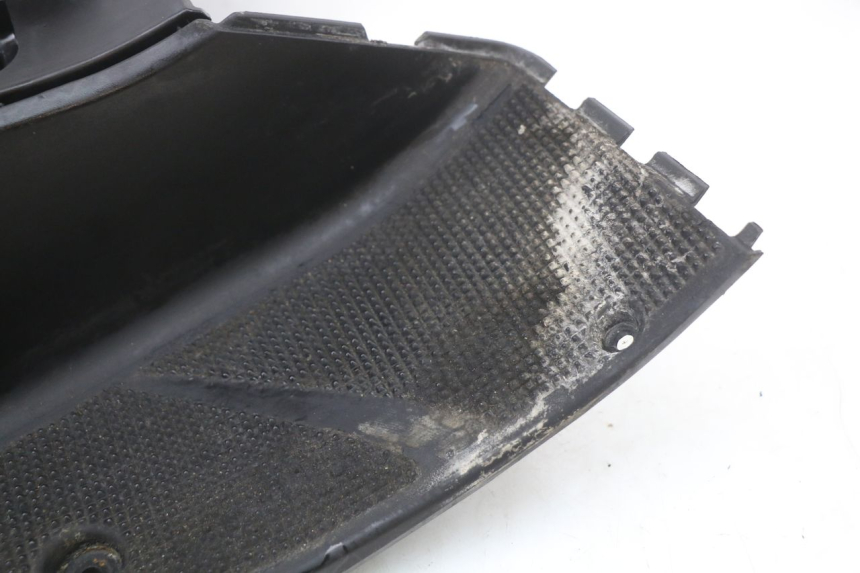 photo de STOPIEŃ PODNÓŻEK YAMAHA YP MAJESTY 125 (2002 - 2006) - Inny kąt widzenia