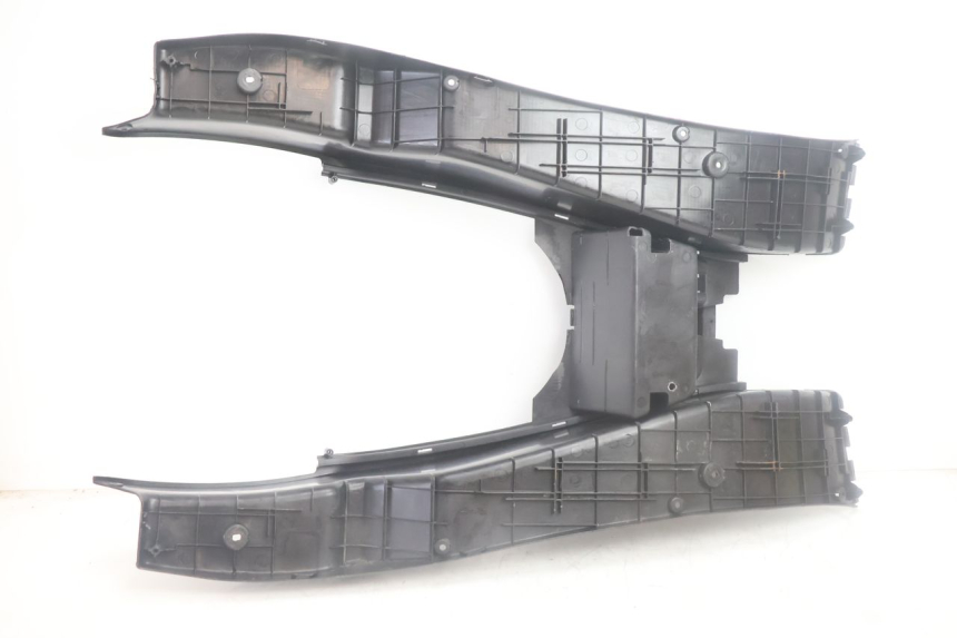photo de STOPIEŃ PODNÓŻEK YAMAHA YP MAJESTY 125 (2007 - 2010) - Oznaczenia i referencje