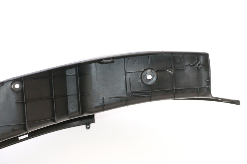 photo de STOPIEŃ PODNÓŻEK YAMAHA YP MAJESTY 125 (2002 - 2006) - Widok z bliska