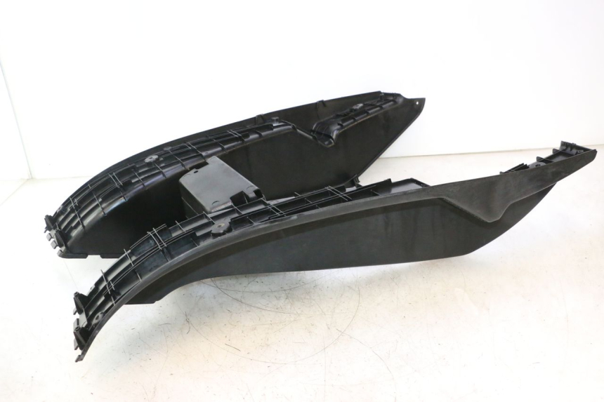 photo de STOPIEŃ PODNÓŻEK YAMAHA YP MAJESTY 125 (2002 - 2006) - Widok profilu
