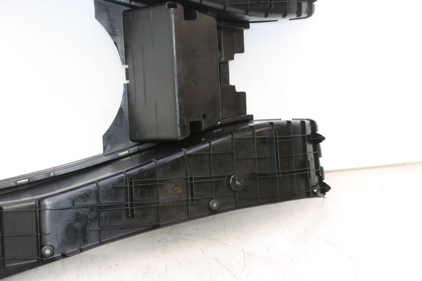 photo de STOPIEŃ PODNÓŻEK YAMAHA YP MAJESTY 125 (2002 - 2006) - Część sprawdzona