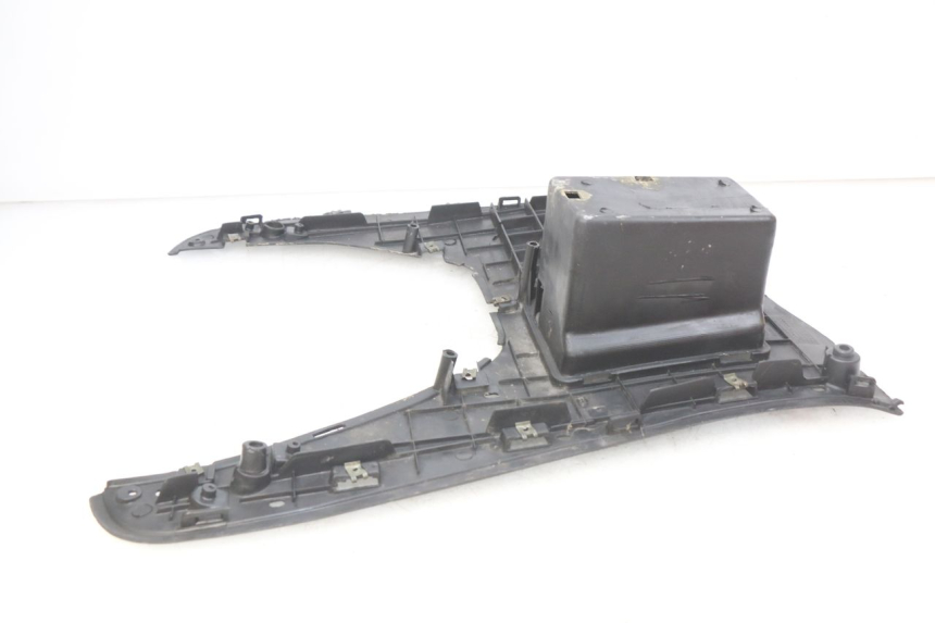 photo de STOPIEŃ PODNÓŻEK YIYING YY50QT-10 50 (2007 - 2022) - Szczegół części