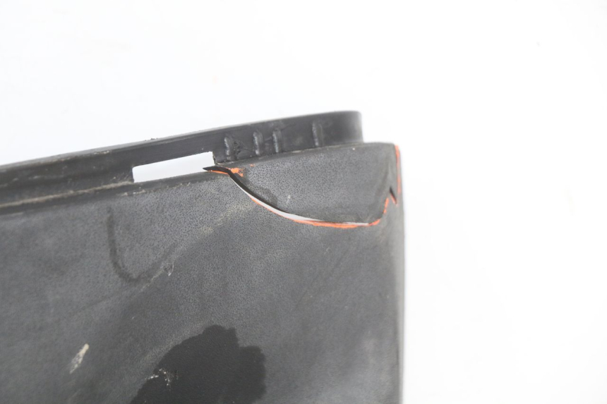 photo de STOPIEŃ PODNÓŻEK PIAGGIO ZIP 2T 50 (2009 - 2019) - Zbliżenie techniczne