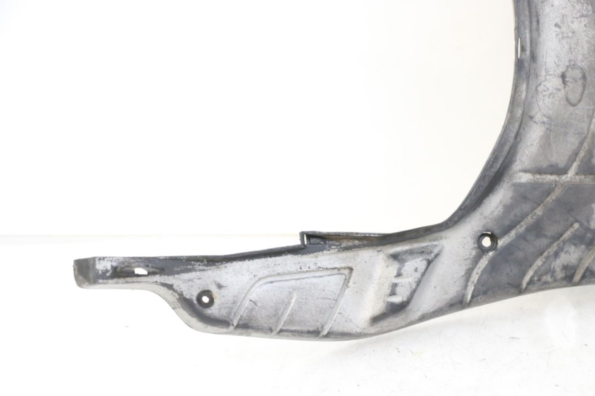 photo de STOPIEŃ PODNÓŻEK PIAGGIO ZIP 2T 50 (2009 - 2019) - Zbliżenie techniczne