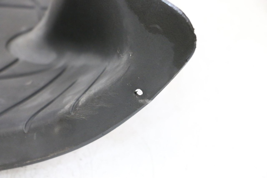 photo de STOPIEŃ PODNÓŻEK PIAGGIO ZIP 2T 50 (2009 - 2019) - Stan powierzchni