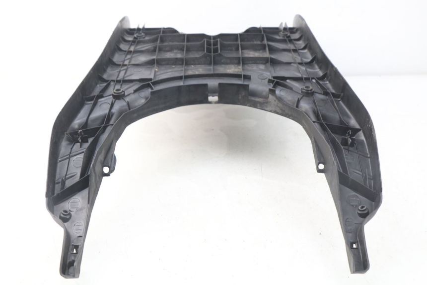 photo de STOPIEŃ PODNÓŻEK PIAGGIO ZIP 4T 50 (2018 - 2020) - Stan powierzchni