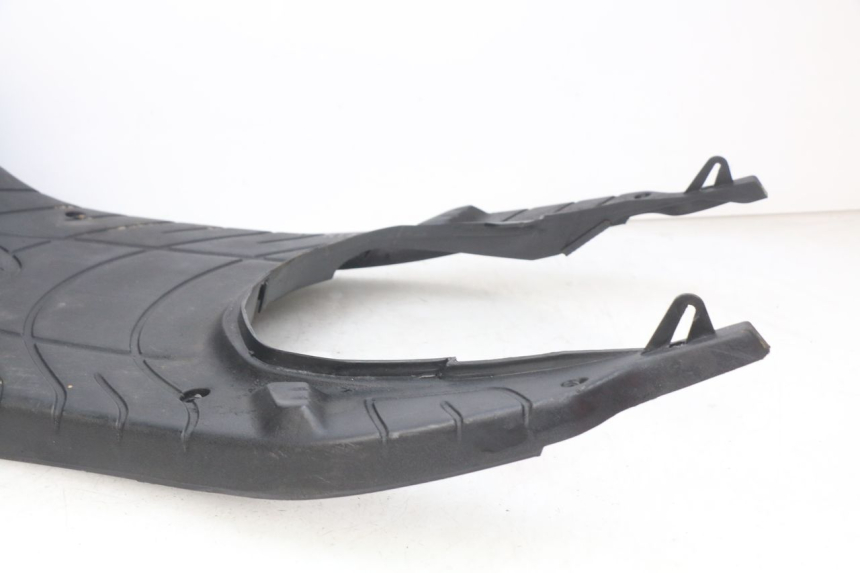 photo de STOPIEŃ PODNÓŻEK PIAGGIO ZIP 4T 50 (2018 - 2020) - Struktura - zbliżenie