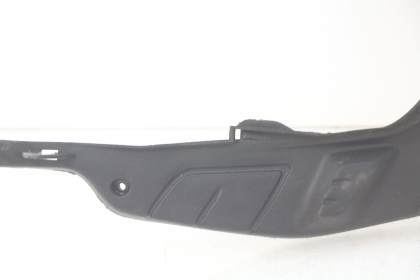 photo de STOPIEŃ PODNÓŻEK PIAGGIO ZIP 4T 50 (2018 - 2020) - Część sprawdzona