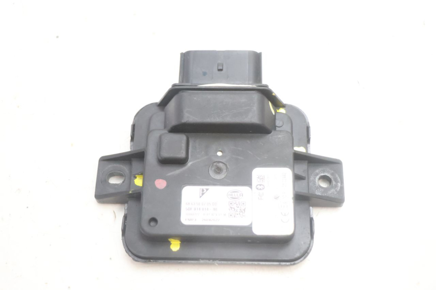 photo de MODUŁ INTERFEJSU PIAGGIO MP3 HPE 530 (2022 - 2026) - Inny kąt widzenia