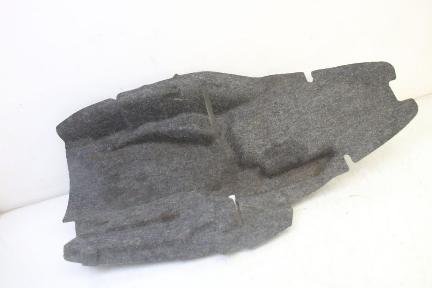 photo de WYKŁADZINA BAGAŻNIKA HONDA FES S-WING SWING ABS 125 (2007 - 2015) - Zoom stanu zużycia