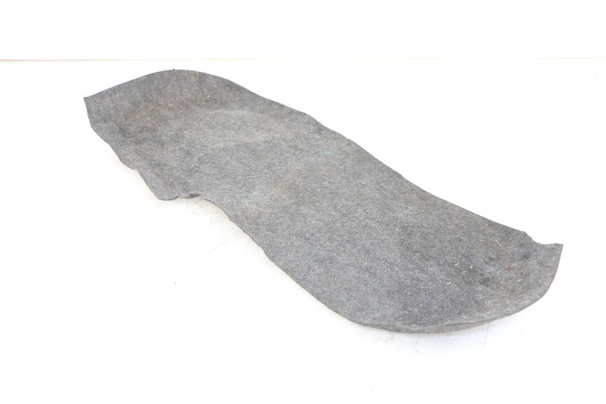 photo de WYKŁADZINA BAGAŻNIKA HONDA FJS SILVERWING SILVER WING 600 (2001 - 2010) - Zbliżenie techniczne