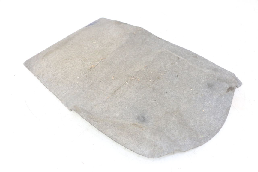 photo de WYKŁADZINA BAGAŻNIKA HONDA FORZA ABS 300 (2013 - 2017) - Szczegół części