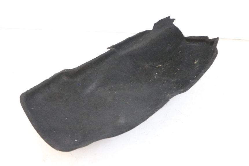 photo de WYKŁADZINA BAGAŻNIKA PIAGGIO MP3 HPE 350 (2018 - 2020) - Stan powierzchni