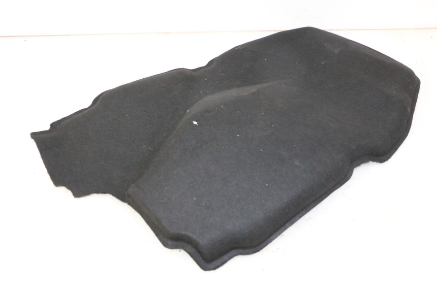 photo de WYKŁADZINA BAGAŻNIKA PIAGGIO MP3 500 (2014 - 2017) - Szczegół części