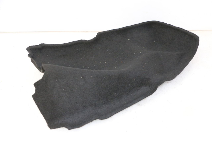 photo de WYKŁADZINA BAGAŻNIKA PIAGGIO MP3 500 (2014 - 2017) - Zoom stanu zużycia