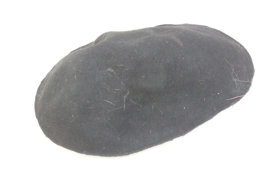 photo de WYKŁADZINA BAGAŻNIKA PIAGGIO VESPA PRIMAVERA 2T 50 (2013 - 2018) - Szczegół części