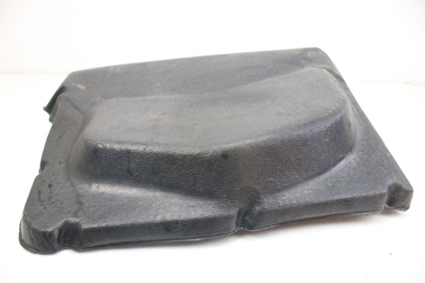 photo de WYKŁADZINA BAGAŻNIKA PIAGGIO X9 EVOLUTION 125 (2003 - 2007) - Zoom stanu zużycia