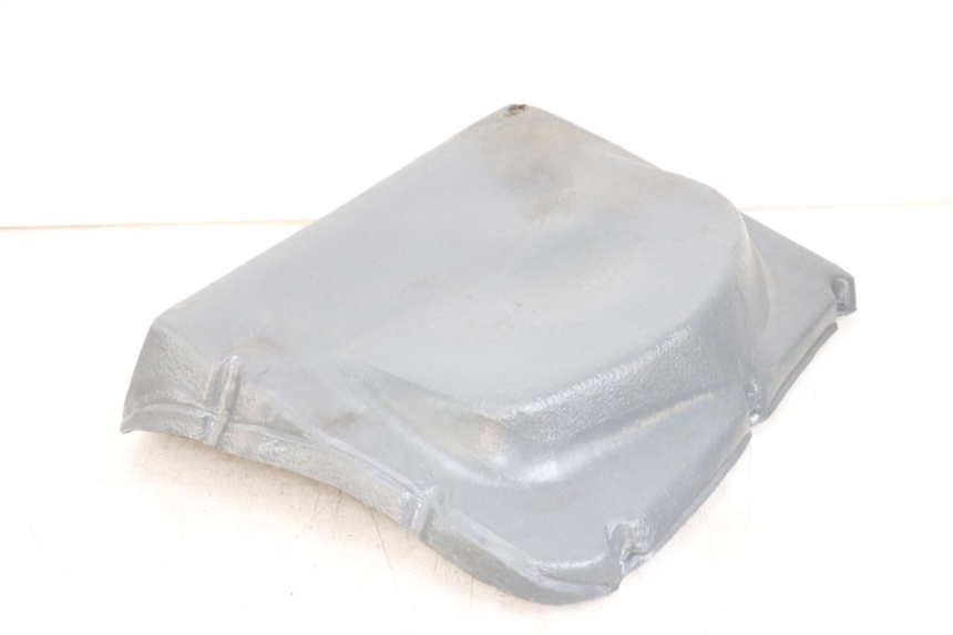 photo de WYKŁADZINA BAGAŻNIKA PIAGGIO X9 125 (2000 - 2003) - Zoom stanu zużycia